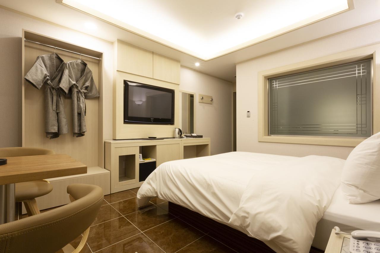 Hotel Tirol Seoul Luaran gambar