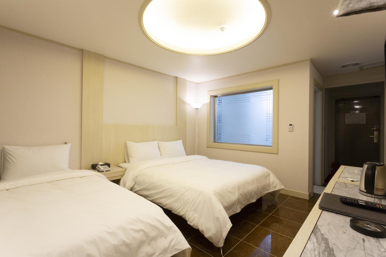 Hotel Tirol Seoul Luaran gambar